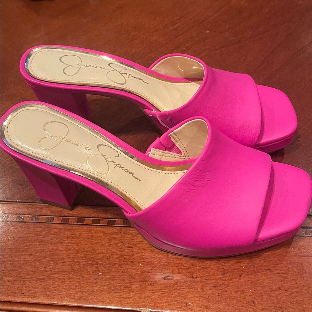 NWT hot pink, Jessica Simpson, block heel shoes, 6